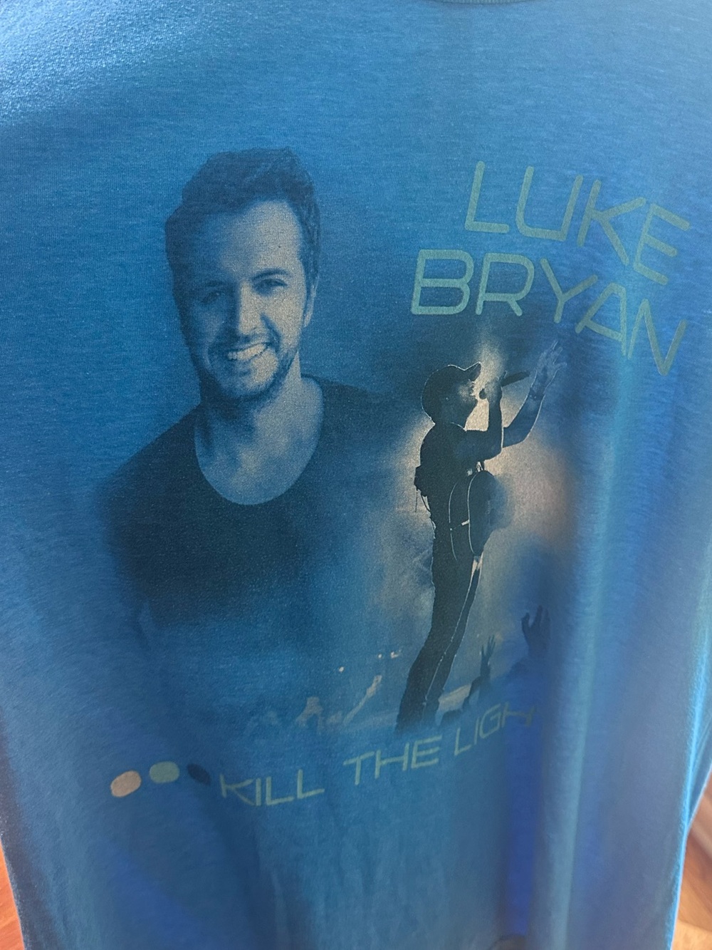 Luke Bryan Kill The Lights Tour Concert Tee XL Blue